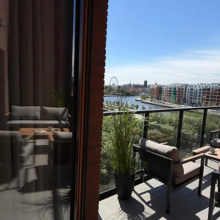 Apartament Nadmotławie Riverfront Luxury With Balcony&parking Gdańsk
